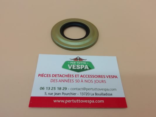 Joint spi de vilebrequin (version acier) coté embrayage D 31 x 62,1 x 5,8 / 4,3 mm pour Vespa PX / T5 / Cosa ...