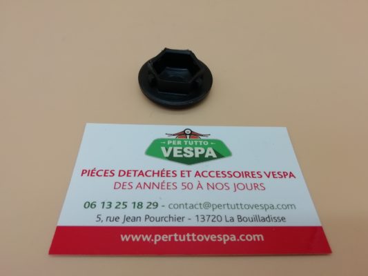 Cache écrou du volant magnétique pour Vespa Px / Pe