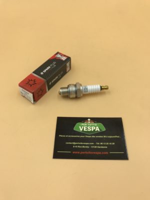 MEGA PROMO ! Bougie Champion L86C cuivre culot court ( = NGK B6HS)