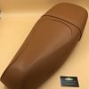 Selle d'origine avec serrure pour Vespa Px millénium couleur havane (se monte sur tout les PX) Qualité ++