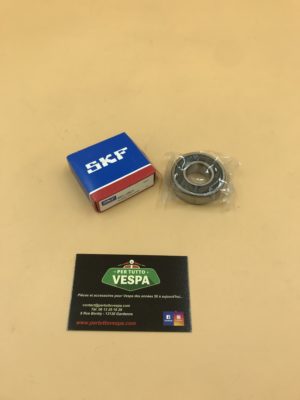 Roulement SKF d'arbre AR D: 20x47x14 pour vespa PX, T5 125cc, Cosa, Vespa Rally180, Vespa Rally200, Sprint150, TS125, GT125, GTR125