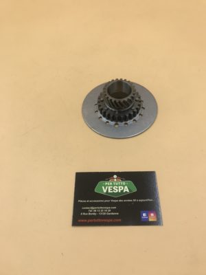Engrenage primaire du plateau d'embrayage pour Vespa 125 PX  / 22 dents