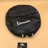 Housse de roue de secours noir pour vespa avec roue de 10 (3.5 x 10) noir avec écriture vespa - avec poche de rangement - fermeture par zip