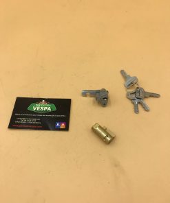 Serrure de boite à gant et neiman de direction pour Motovespa 150/160 gt