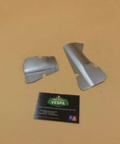 plaques en tôle de protection  sous guidon pour vespa 125 GT / SPRINT / GL / 180SS phare trapézoïdale