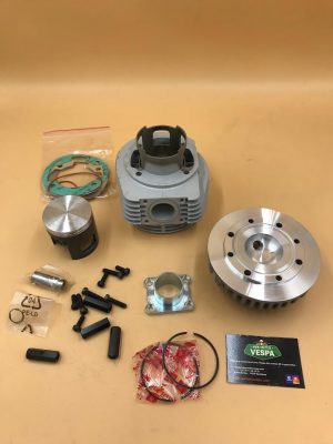 Kit VMC Stelvio 1.0 Alu 177cc D63 ( culasse, cylindre , piston complet , joint ) pour vespa PX 125-150 / sprint / GTR / TS ( ce produit est exclusivement réservé à la compétition )