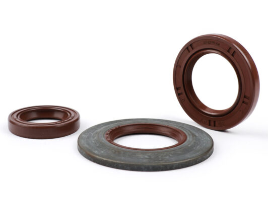 Kit joints spi pour moteur -BGM PRO, FKM/Viton® (résistant à E10) métal, marron (extra flat, 3.5mm)- Vespa Largeframe PX Lusso (1984-1993) - joint spy roue arrière 30x47x6mm (externe) - PX80, PX125, PX150, PX200, T5 125cc, Cosa