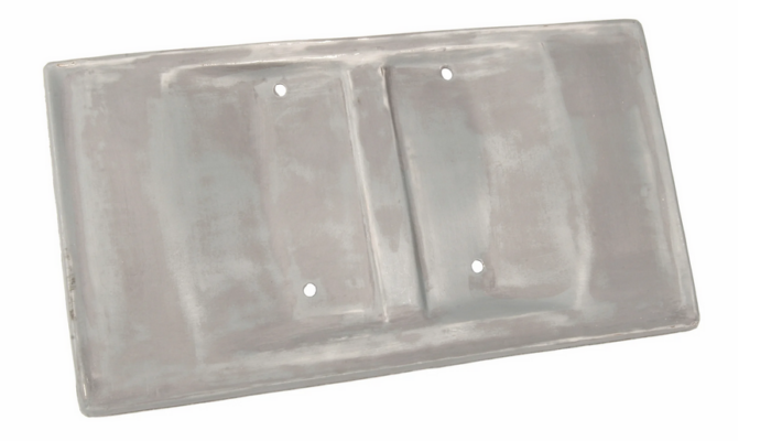 Nouveau.  Support de plaque d'immatriculation format homologué 21x13 cm / Pour vespa petite et grosse coque avec châssis arrière arrondit